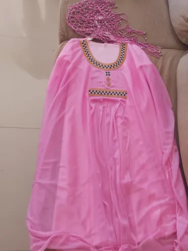Vestido arabe com acessorio de cabeça para meninas (7-9 anos)