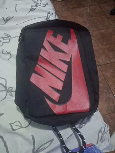 Vendo porta chuteira nova 