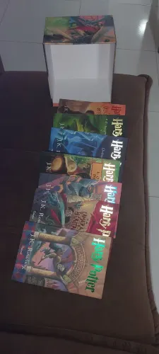 VENDO COLEÇÃO HARRY POTTER