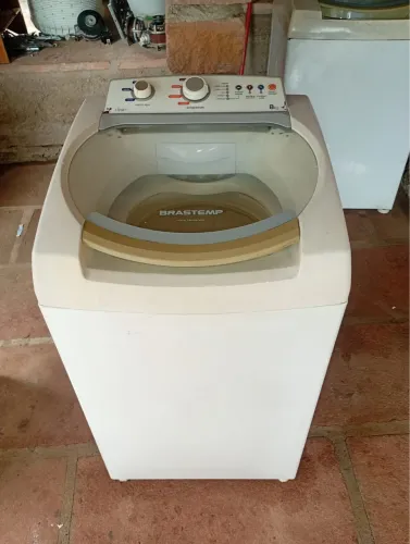 Máquina de lavar roupas Brastemp clean 8 KG 110