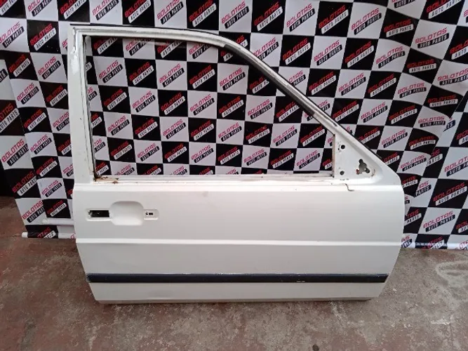 7512 Porta Dianteira Direita Volkswagen Santana Quantum 1996 Á 2003