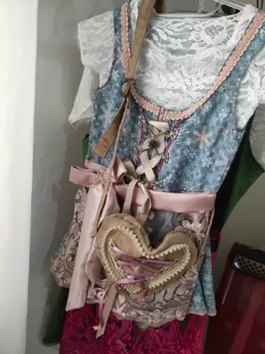 Traje/fantasia completo infantil feminino 6 anos, típico alemão, oktoberfest, Frozen