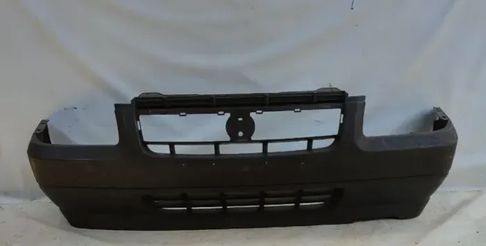 Parachoque Dianteiro Fiat Uno 2005 a 2013 com detalhe
