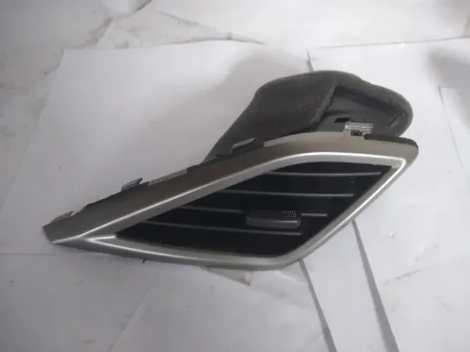 Difusor Ar Esquerdo Hyundai Hb20 97410 1s101sdh