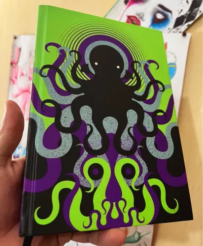 HP Lovecraft Medo Clássico Cosmic Edition, capa dura.