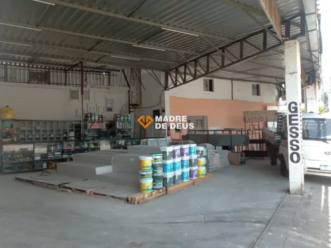 OTIMO PONTO COMERCIAL , PORTEIRA FECHADA