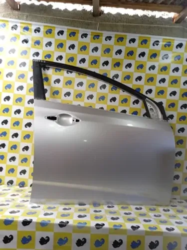 Porta Dianteira Direita Hb20 2016 - 2019 Prata (21) 58a88hy3883323