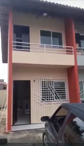 Casa na Paraipaba com garagem 