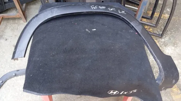 SPOILER FIAT TORO LH