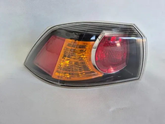 Lanterna Esquerda Lancer Gt 2011 2012 2013 Original 