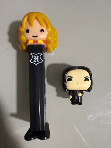 Kinder Joy Severo Snape mais mimo Hermione 