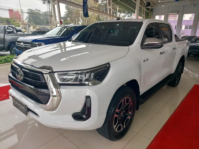 Toyota Hilux CD 4X4 2.8 Diesel Aut. 2023