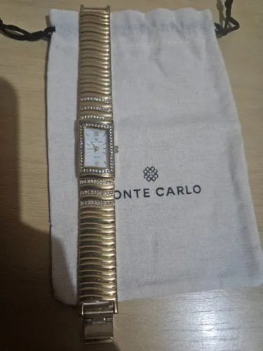 Relógio Monte Carlo dourado