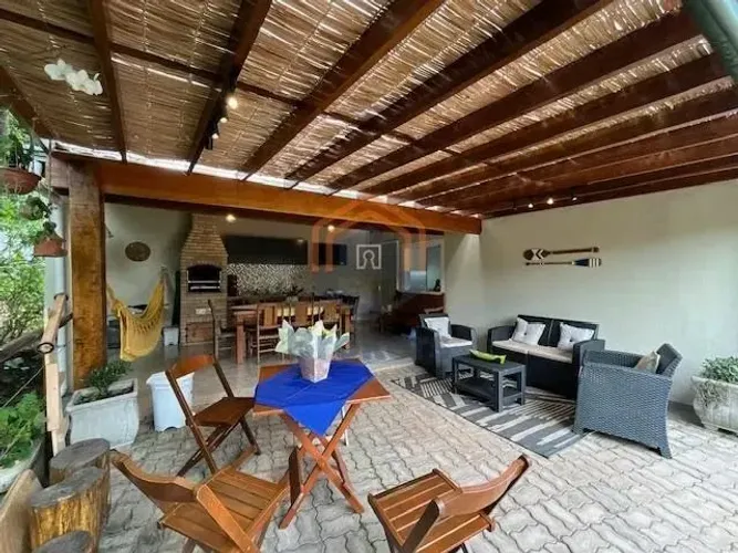 Casa de Condominio em Dos Ivo - Jarinu, SP