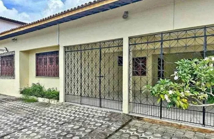 VENDO ESSA CASA NO BAIRRO CACHOEIRINHA - PRÓXIMO AO TERMINAL 2 | ENTREGA IMEDIATA