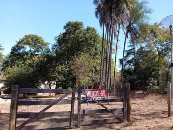 VENDO CHÁCARA DE LAZER, EM SÃO MIGUEL DO PASSO A QUATRO, EM GOIÁS.