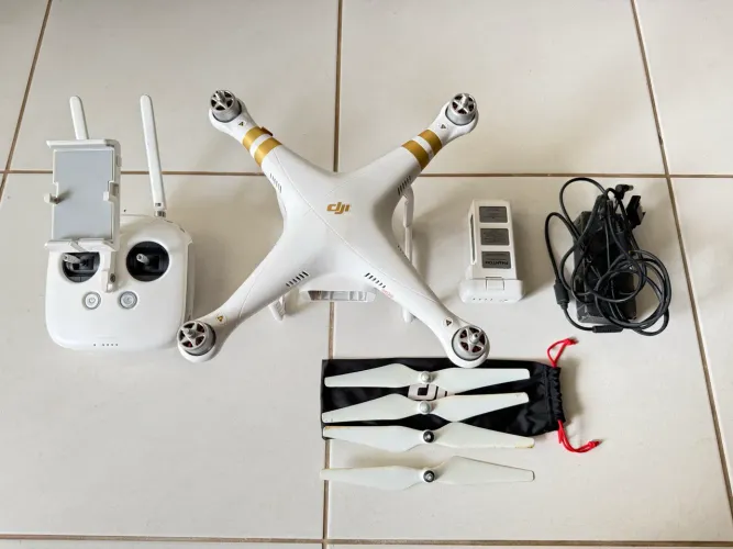 Drone DJI Phantom 3 Pro