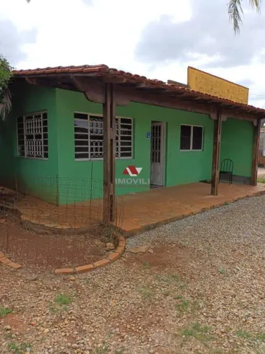 Terreno 1200m² para venda, com salas, galpões e pátio, bairro Santa Amélia- Belo Horizonte