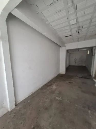 Box/Garagem para alugar por R$ 1.500/mês