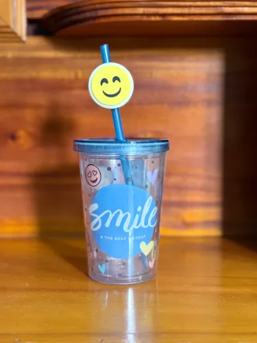 Copo smile com canudo