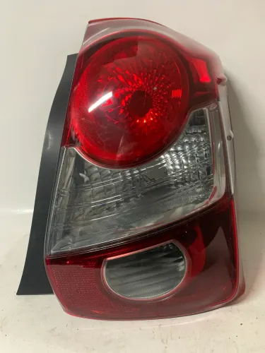 Lanterna Yaris Hatch (ré cristal )