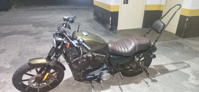 HARLEY DAVIDSON XL883N IRON 2017