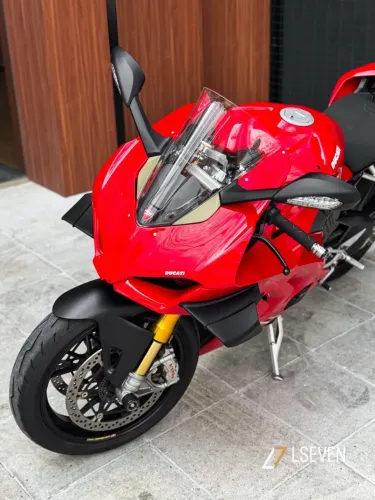 Ducati Panigale V4 S