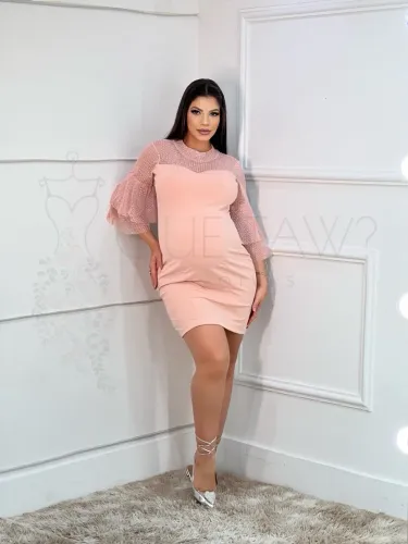 Vestido Rosa Elegante com Detalhes em Renda Gestante Grávida