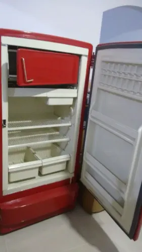 Geladeira antiguidade anos 40 G& unica raridade