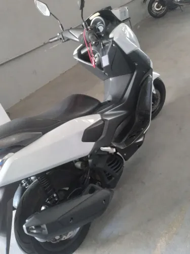 YAMAHA NMAX 16 2018/2019 SHALON VEICULOS 