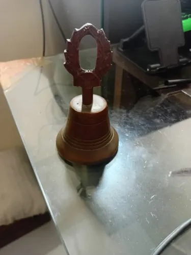 Sino antigo funcionando ótimo estado  pequeno 0,11 cm altura