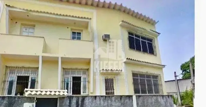 Casa com Anexo em Santa Rosa | Piscina | Excelente Investimento