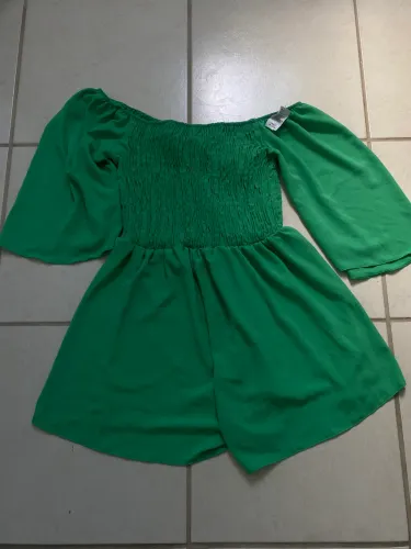 Macaquinho Feminino NOVO com Etiqueta