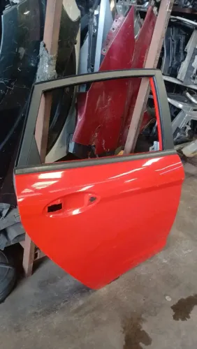 porta traseira direita Ford New fiesta Hatch original