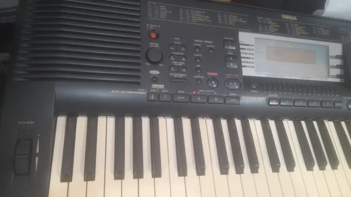 Teclado Yamaha PSR630