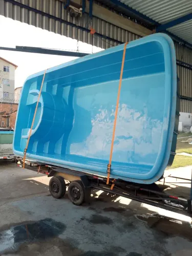 Piscina de fibra 