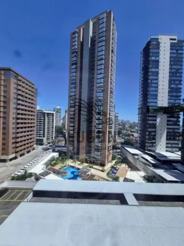 Conjunto de salas comerciais na Enseada do Suá | 70 m² e 2 vagas