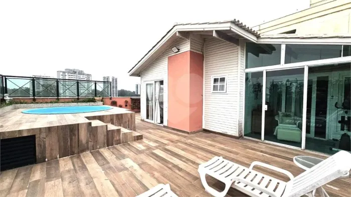 Cobertura à venda com 4 quartos, sendo 3 suítes, no condomínio Victoria Park, São Paulo - 