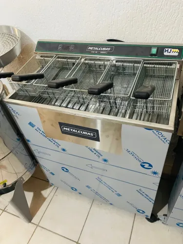 MB Fritadeira Industrial Metalcubas 5 cestos