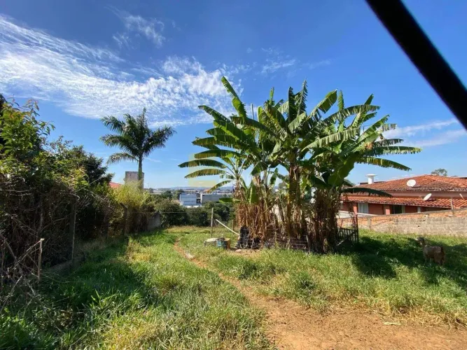 Terreno à venda no Vale Verde em Valinhos/SP