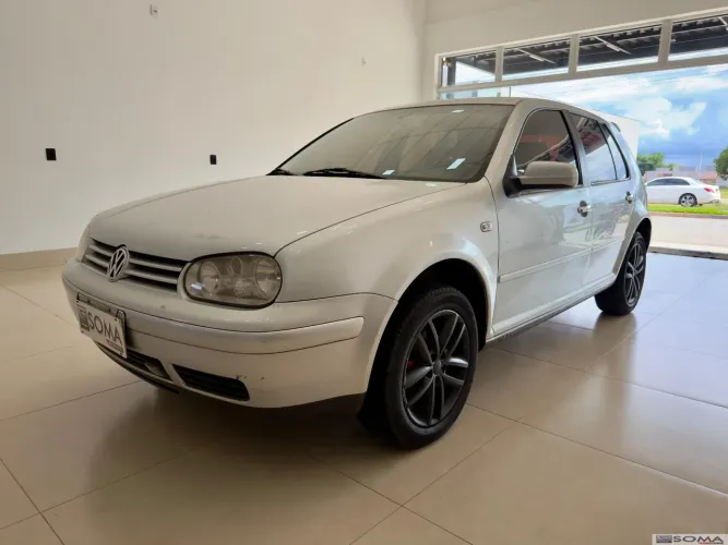 Volkswagen Golf 2001 Usados e Novos