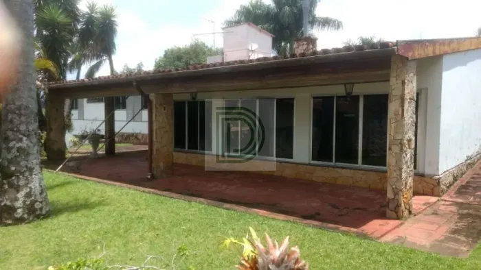 Oportunidade, casa em condomínio - Região de Cotia