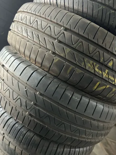 Pneu 185/65/15 a continental Contact 85 % Vida Util.