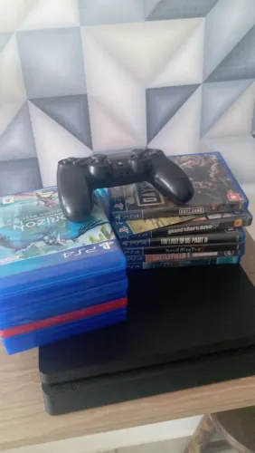 PS4 Slim + Controle Original + Jogos (GTA V, Spider-Man, The Last of Us) - Perfeito