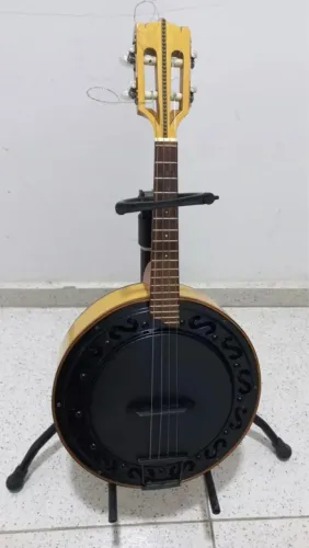 Banjo de marfim 