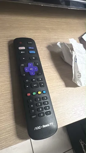 SMART TV 43 AOC ROKU - NO PLÁSTICO