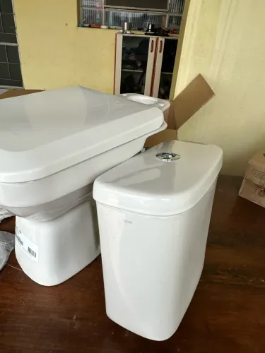 Vaso sanitário semi novo