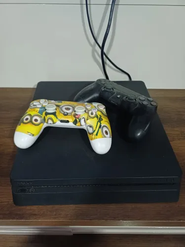 PS4