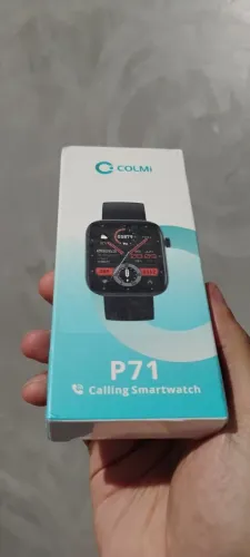 Smartwatch COLMI-P71 - Preto / Ouro - Novo
