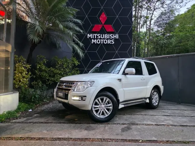 Mitsubishi Pajero HPE Full 3.2 4X4 T.i.dies.3p Aut. 2019